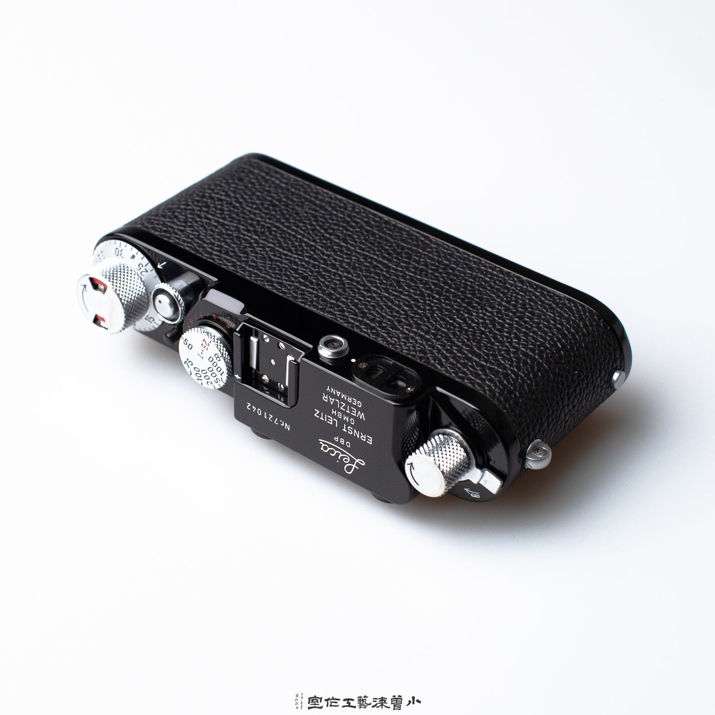 Gloss Black（IIIF）
