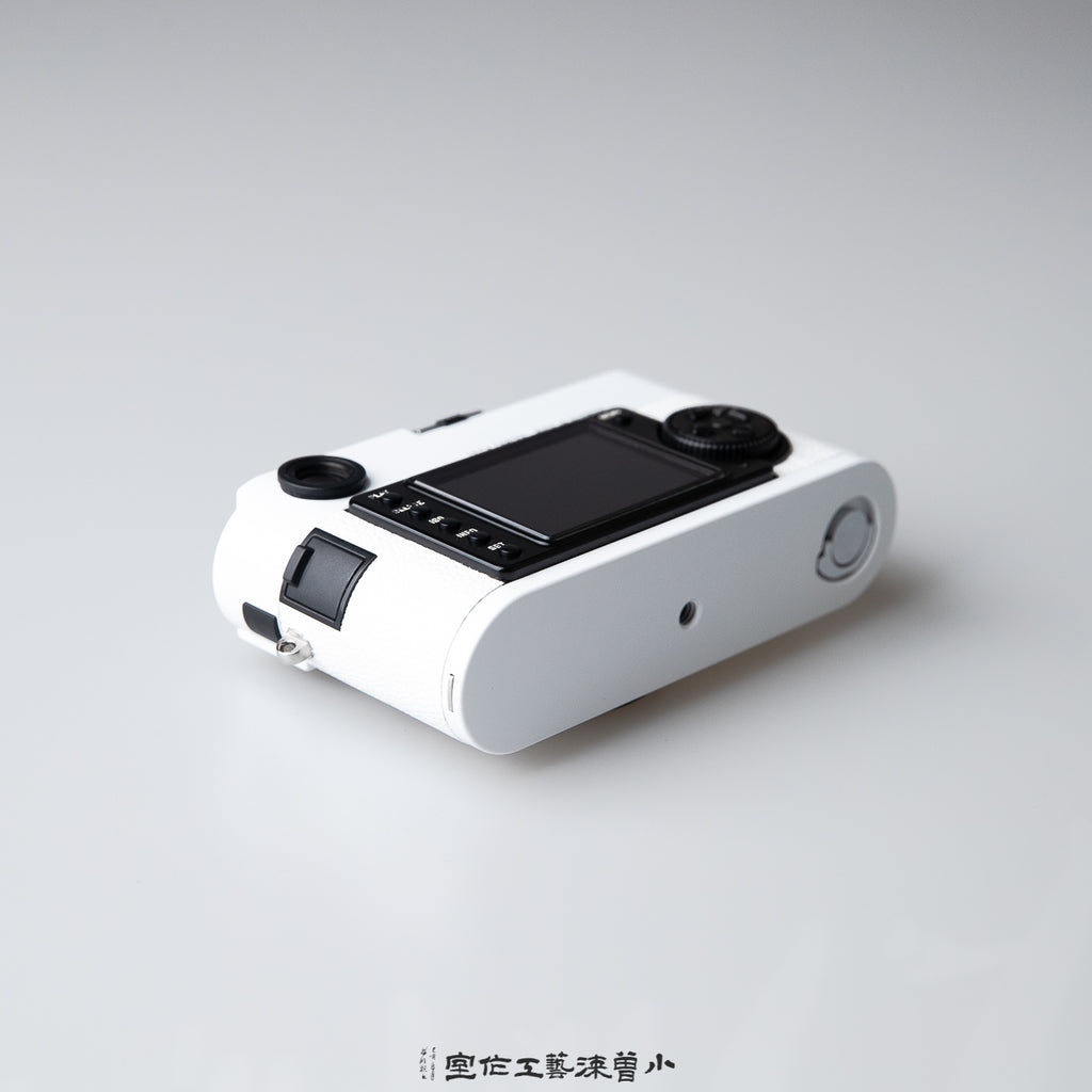White（M9）