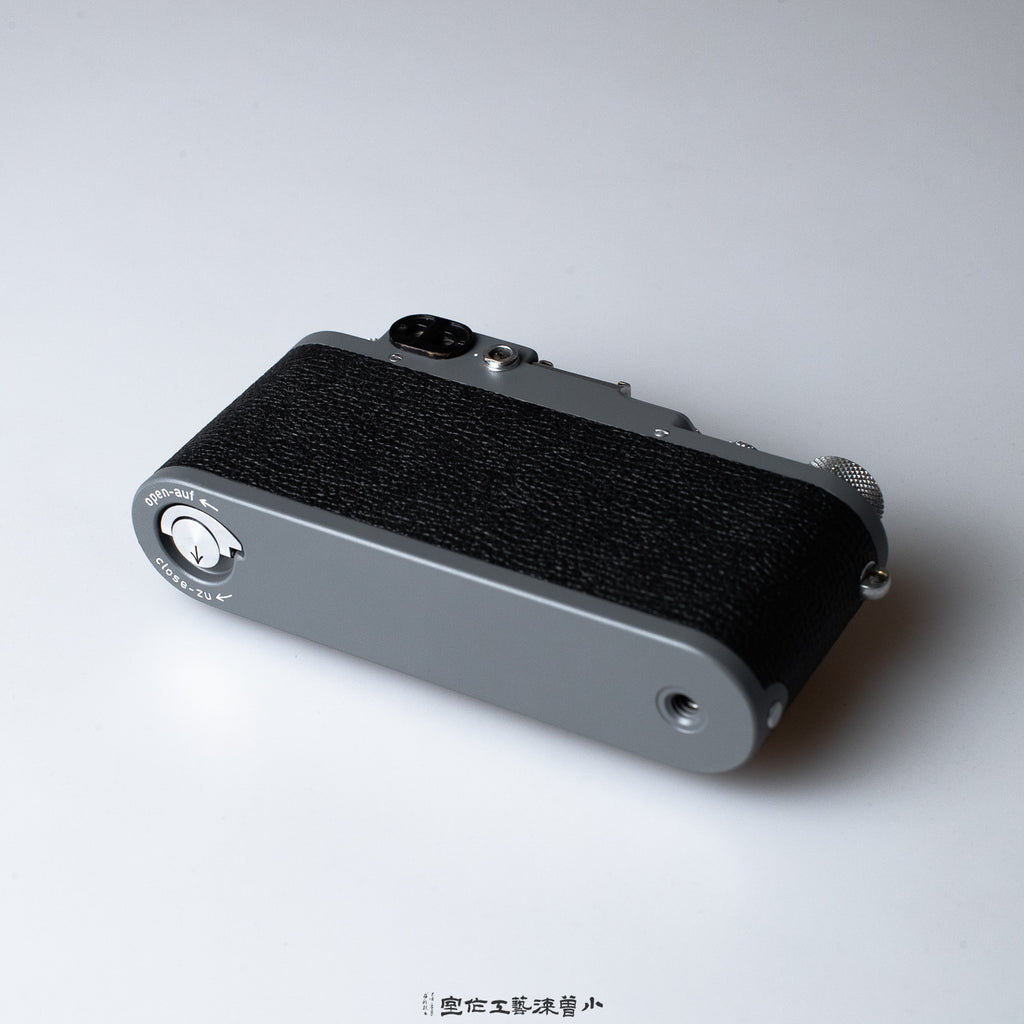Navy Grey（IIIF）
