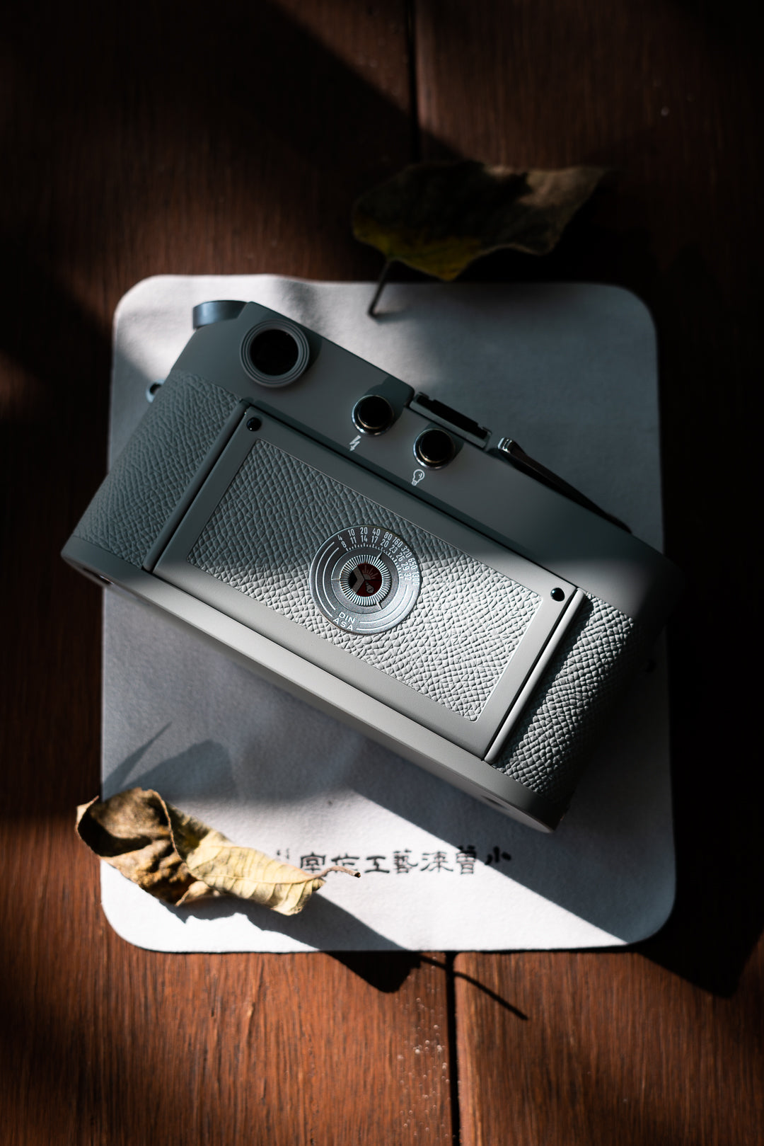 M4 Glacier Grey Lacquer Art,Customized leather body in the same color