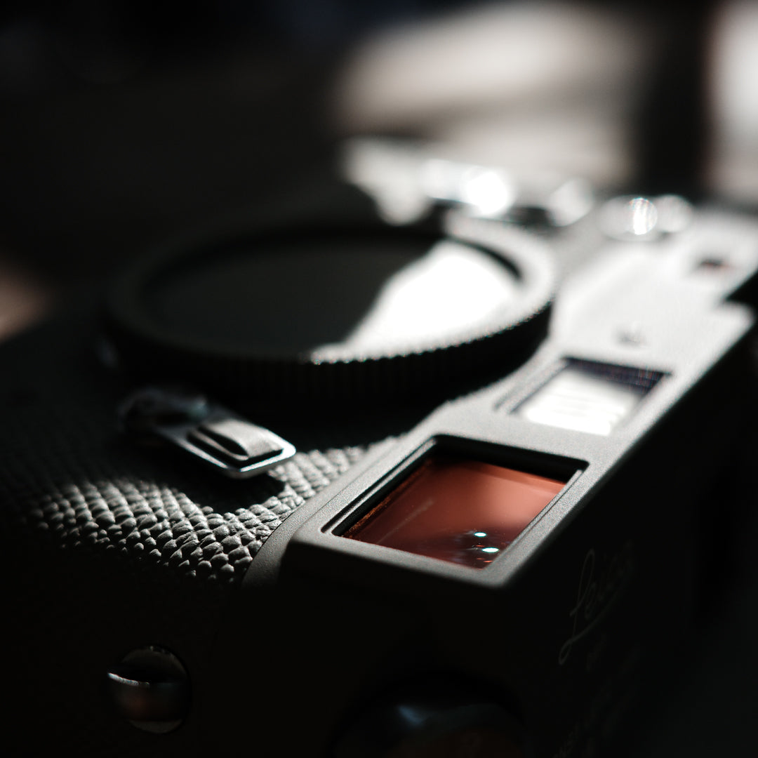 M4 Glacier Grey Lacquer Art,Customized leather body in the same color