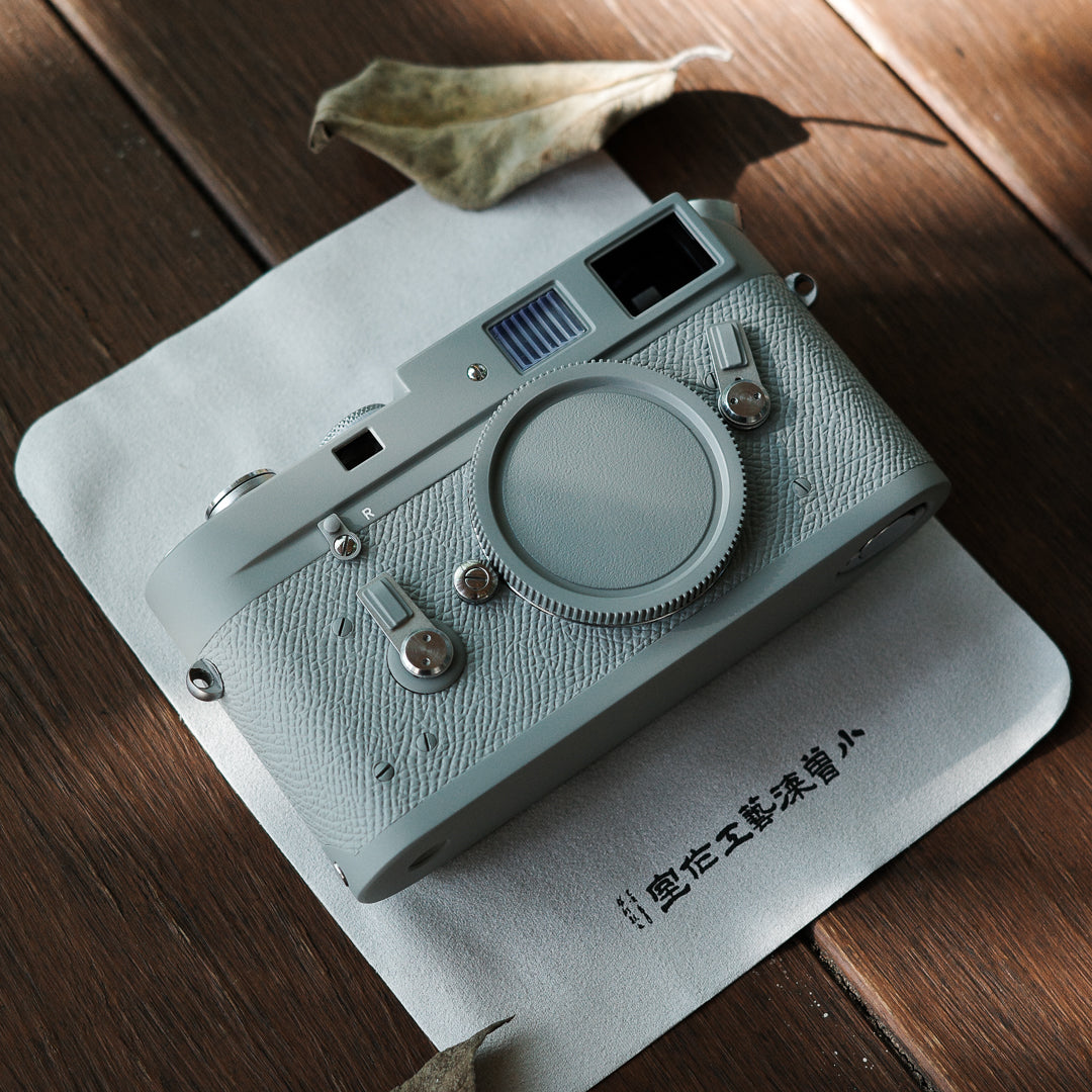 M4 Glacier Grey Lacquer Art,Customized leather body in the same color
