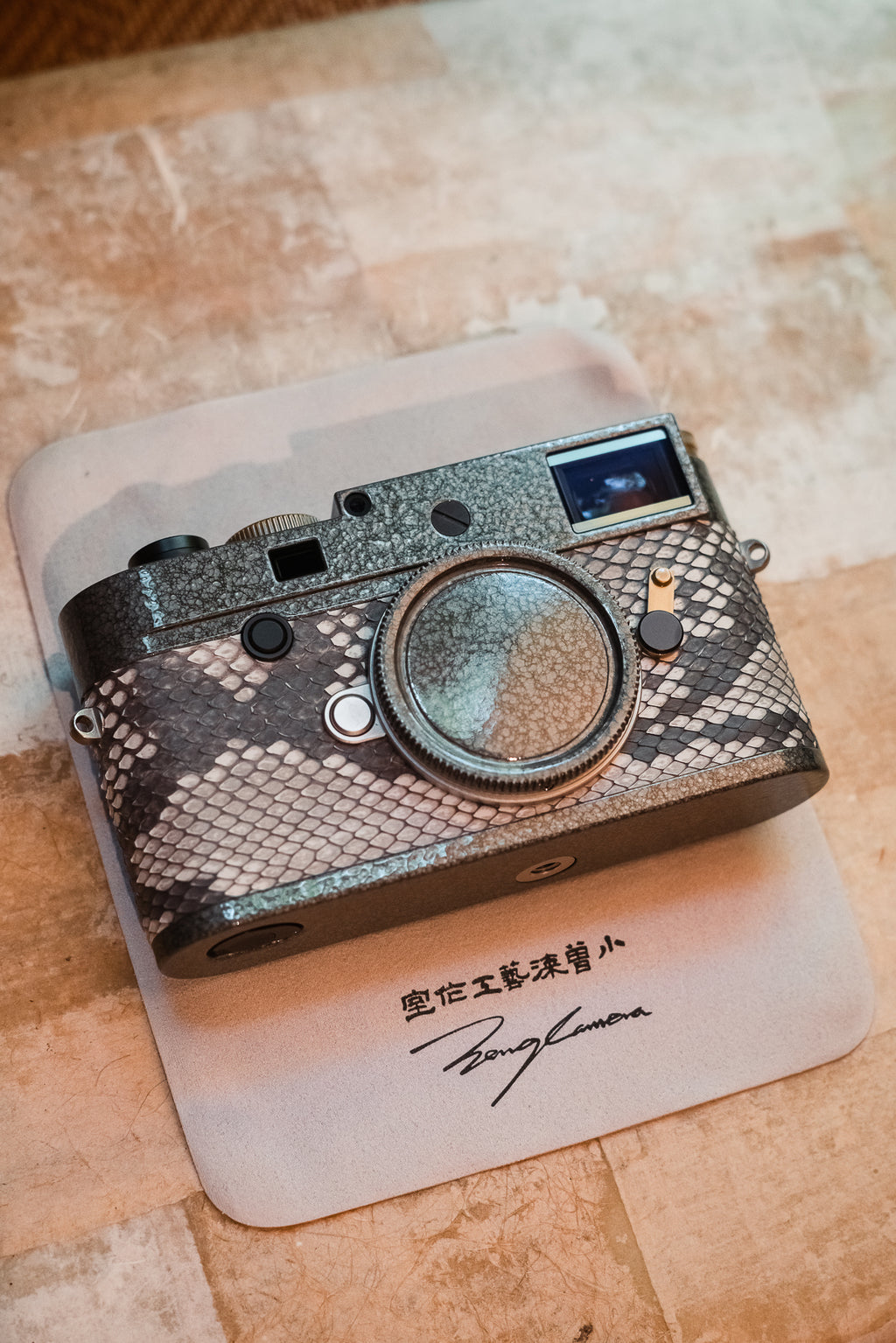 M10-D Customized Sava Grey Scale Snake Skin