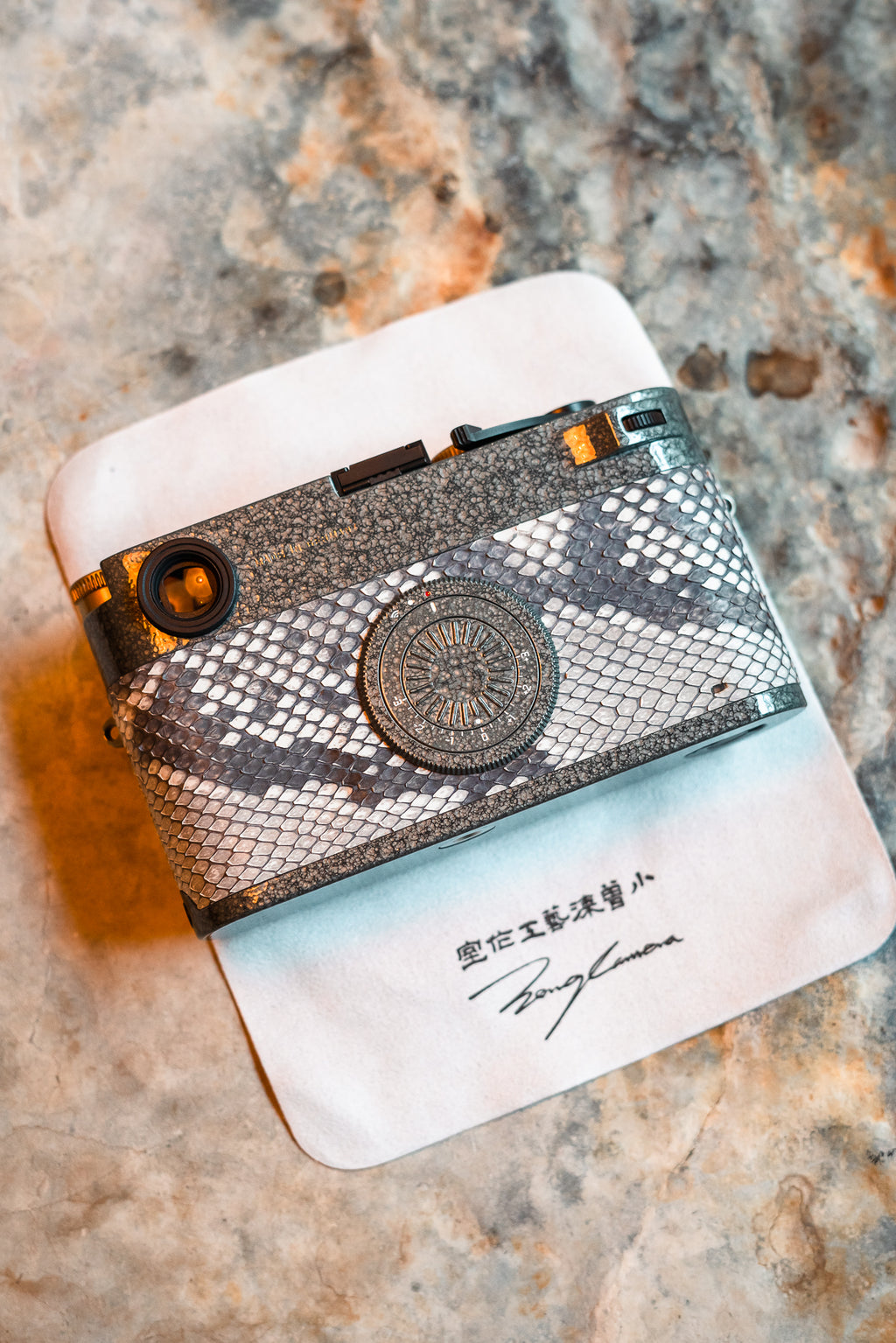 M10-D Customized Sava Grey Scale Snake Skin