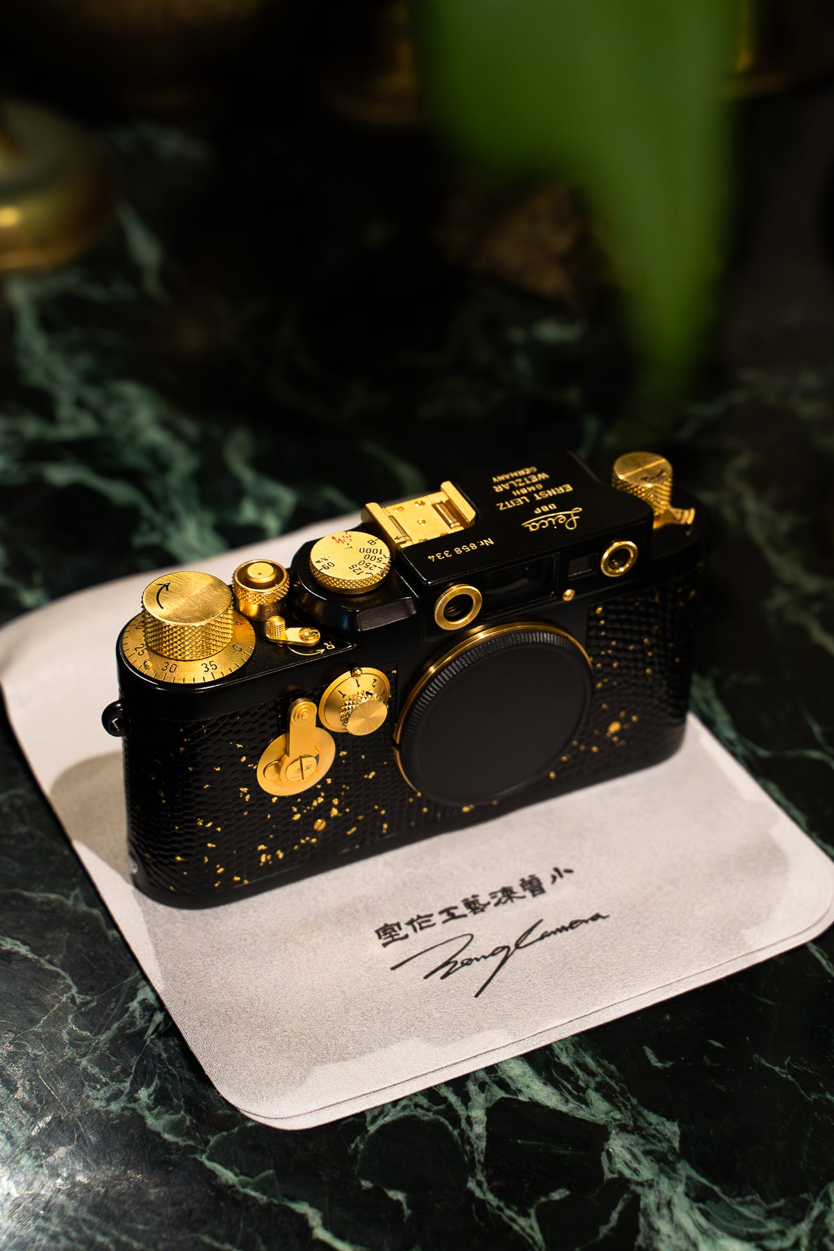 IIIG 24K Golden Customization,Leather art replacement with gold sprinkled lizard skin material/black